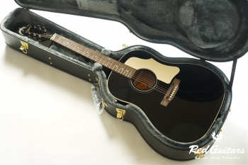 Kazuyoshi Saito J-45 Outfit